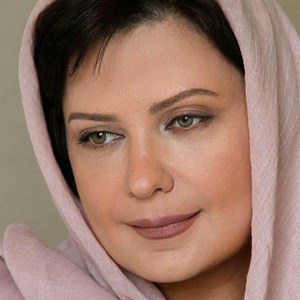 لعیا زنگنه